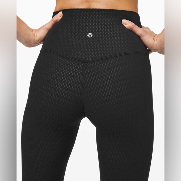 Lululemon Align Pant II 25" in Diverge Emboss Black - Picture 3 of 6